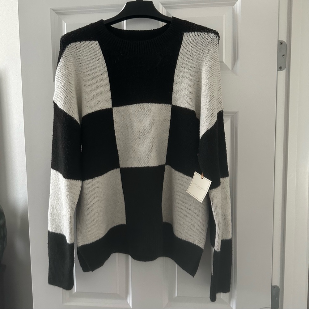 NWT Christian Siriano checkered print sweater